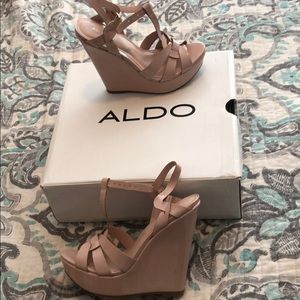 🔥🔥🔥 New With TAGS🔥🔥🔥 Aldo wedges